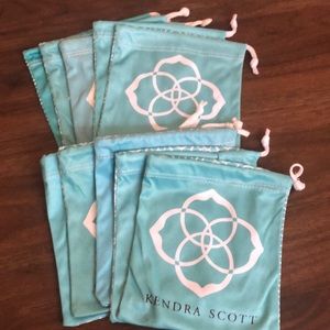 10 Kendra Scott Jewelry Bags